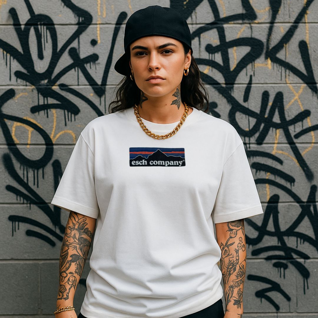 Camiseta Alaska Esch Company Branca